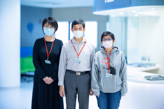One of the Faculty of Dentistry’s Oral Health Outreach teams led by Professor Edward Lo (middle)
 